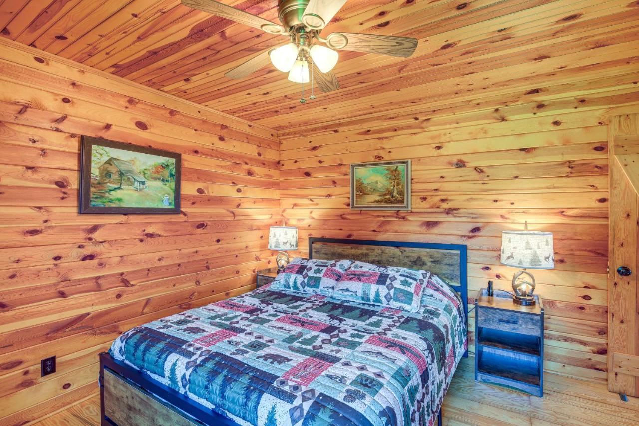 Blue Ridge Mountain Cabin With Views And Hot Tub Sparta 外观 照片