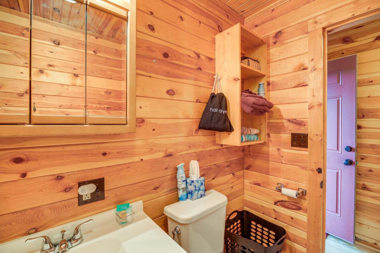 Blue Ridge Mountain Cabin With Views And Hot Tub Sparta 外观 照片