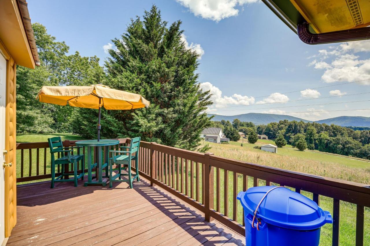 Blue Ridge Mountain Cabin With Views And Hot Tub Sparta 外观 照片
