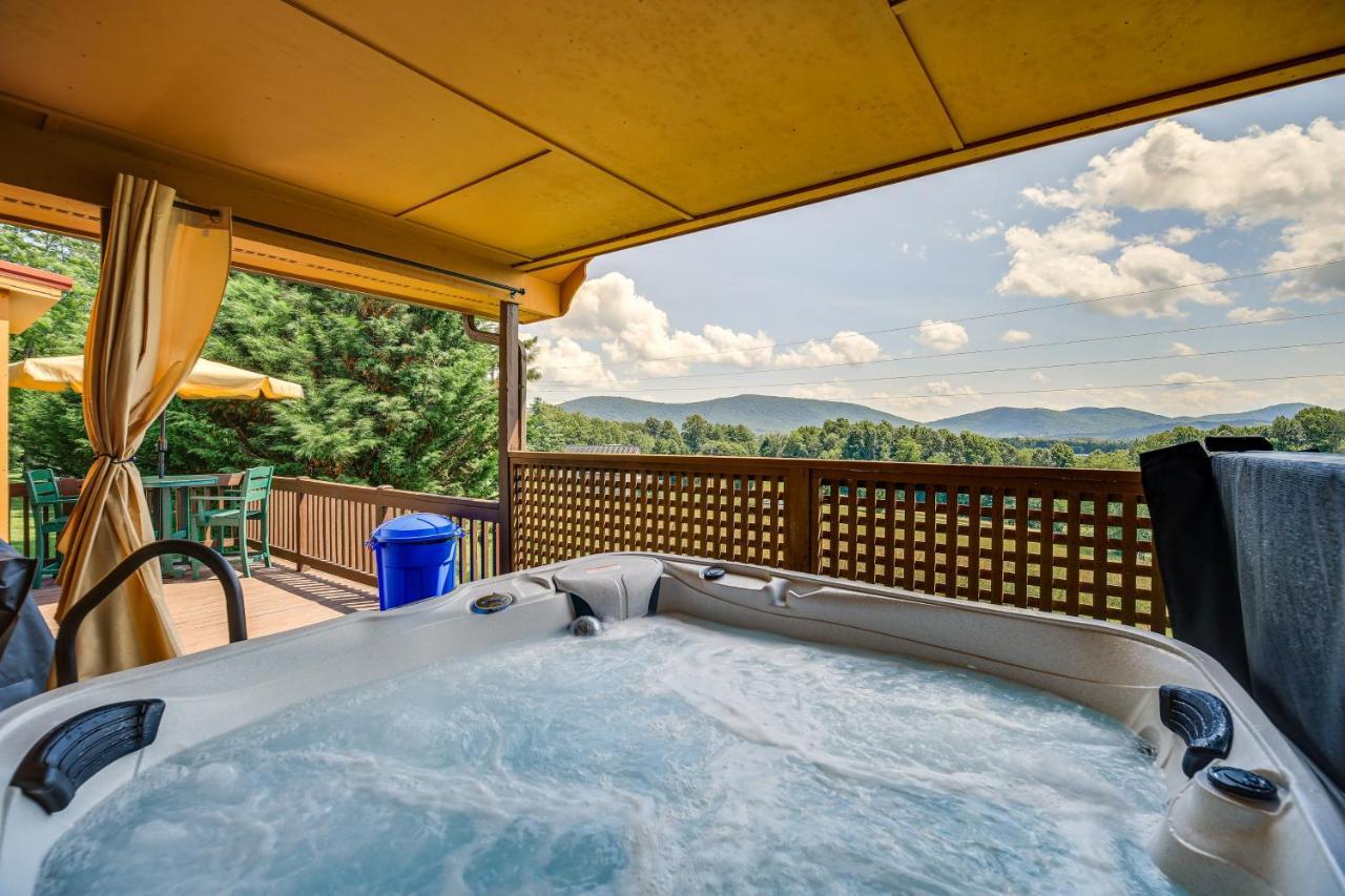 Blue Ridge Mountain Cabin With Views And Hot Tub Sparta 外观 照片